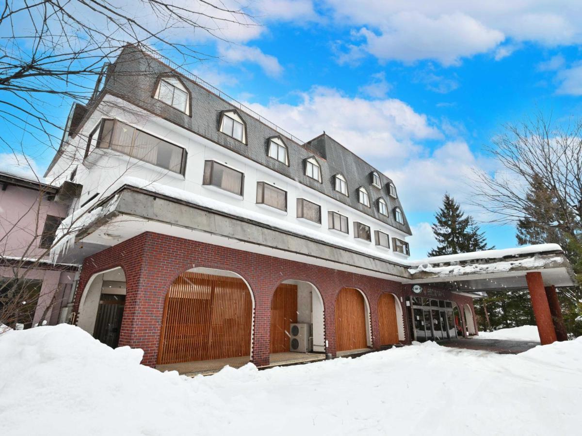 Hakuba Royal Hotel Exterior photo